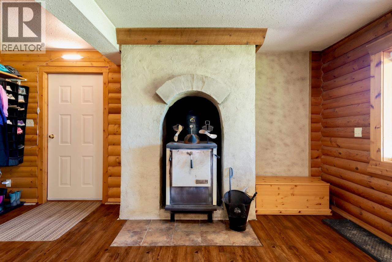  5302 Meadow Creek Crescent, Celista