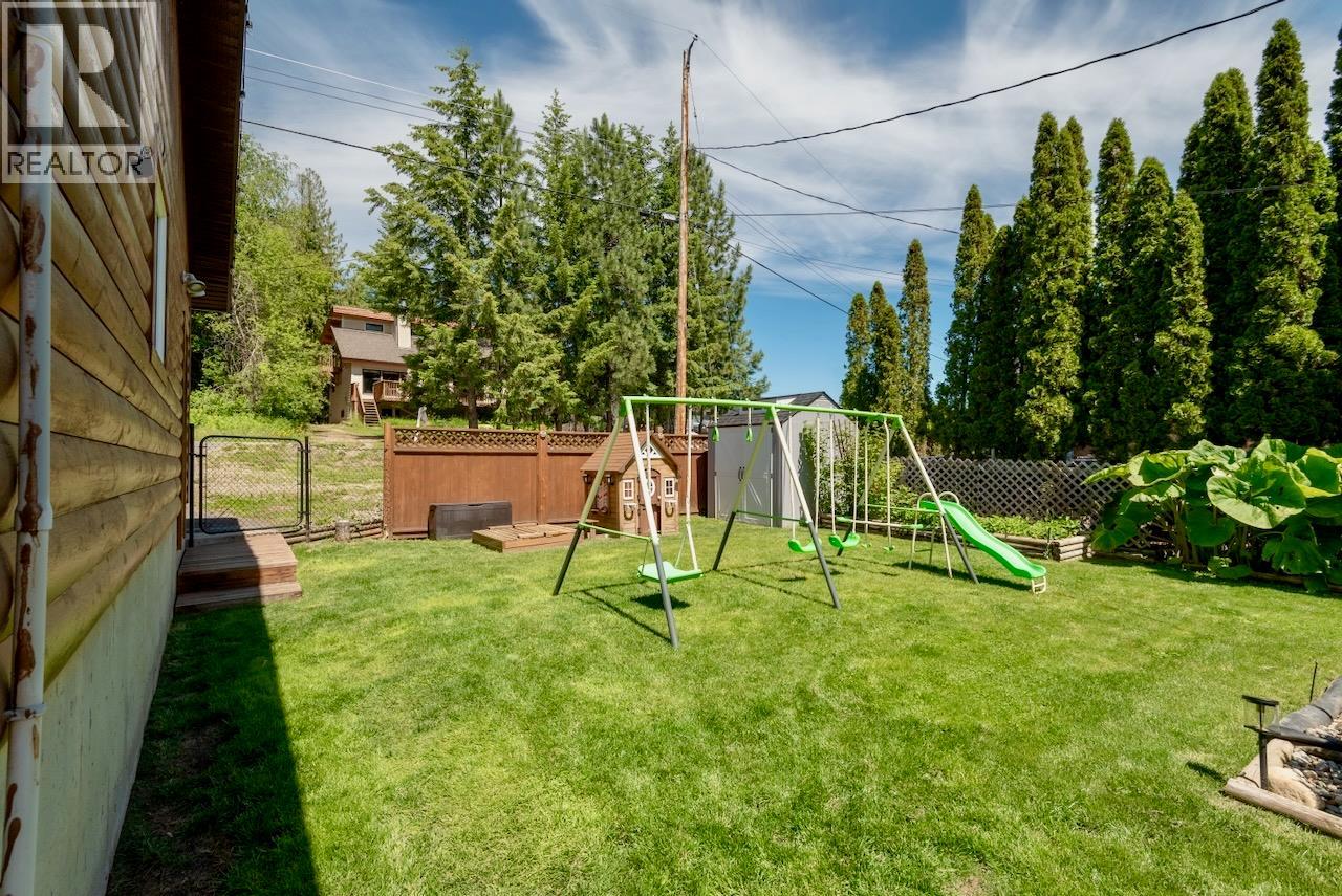  5302 Meadow Creek Crescent, Celista