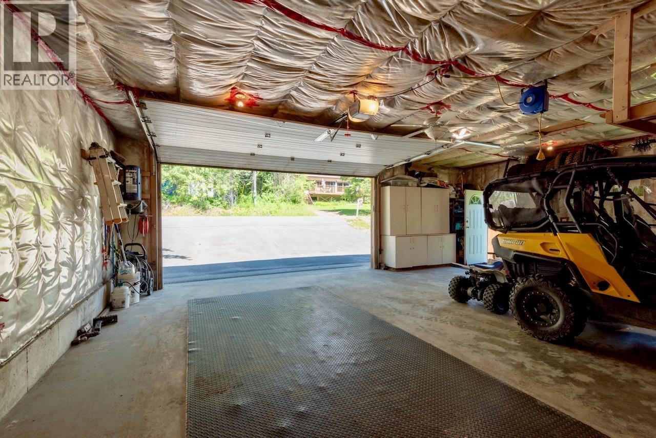  5302 Meadow Creek Crescent, Celista