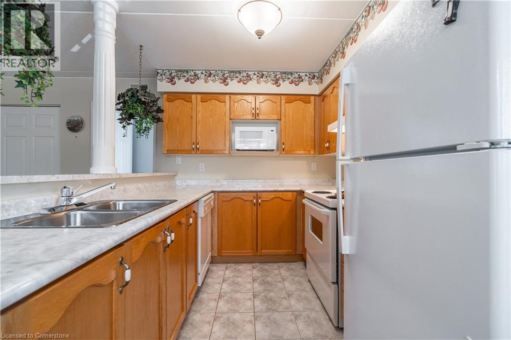 Photo 23 of 3499 Upper Middle Road Unit 102, Burlington ON