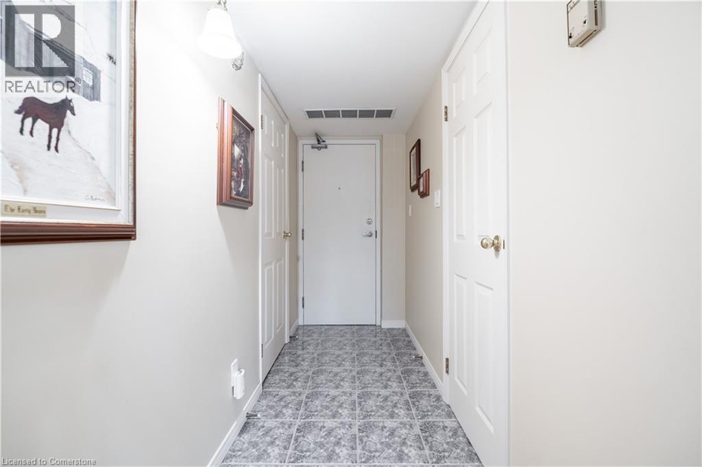 Photo 39 of 3499 Upper Middle Road Unit 102, Burlington ON