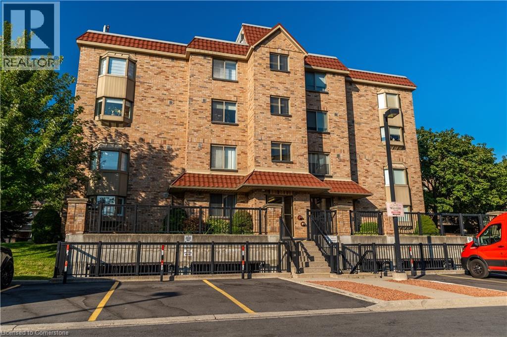 Photo 38 of 3499 Upper Middle Road Unit 102, Burlington ON