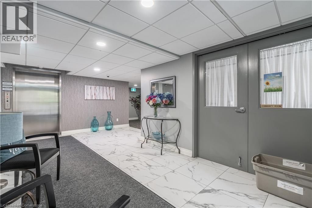 Photo 16 of 3499 Upper Middle Road Unit 102, Burlington ON