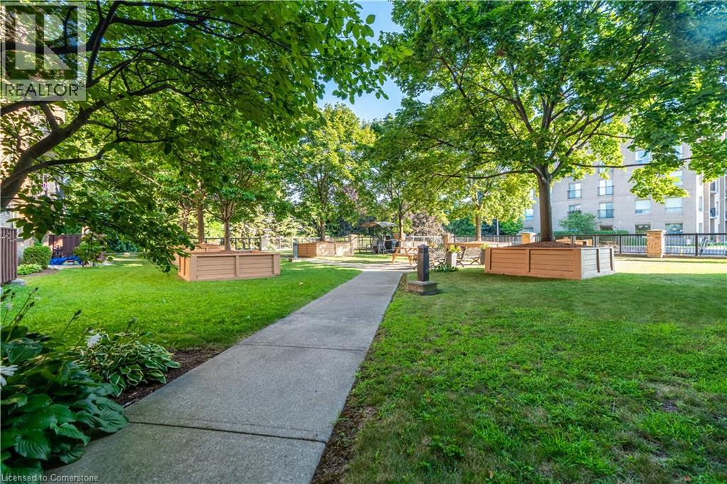 Photo 12 of 3499 Upper Middle Road Unit 102, Burlington ON