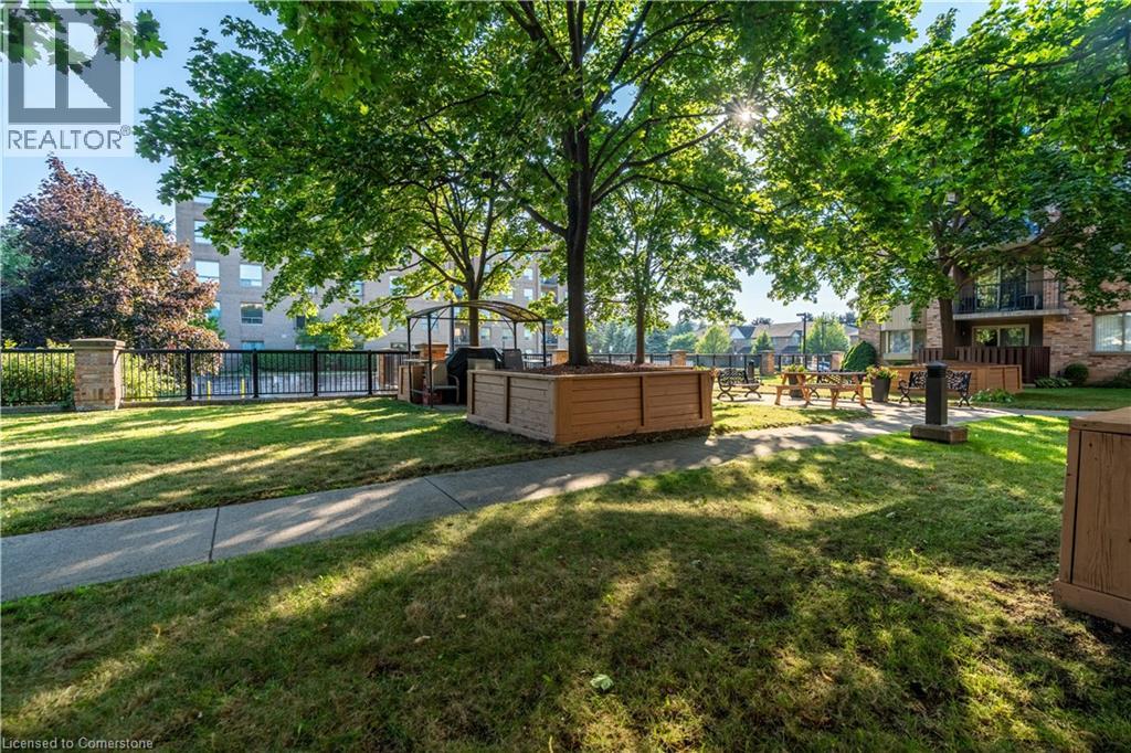 Photo 13 of 3499 Upper Middle Road Unit 102, Burlington ON