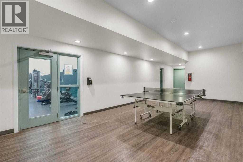Single Family House for Sale in   Southampton Drive SW Southwood Calgary 
