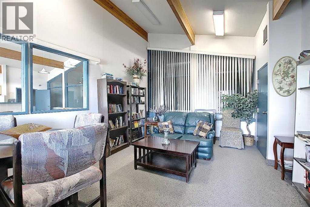 Single Family House for Sale in   Southampton Drive SW Southwood Calgary 