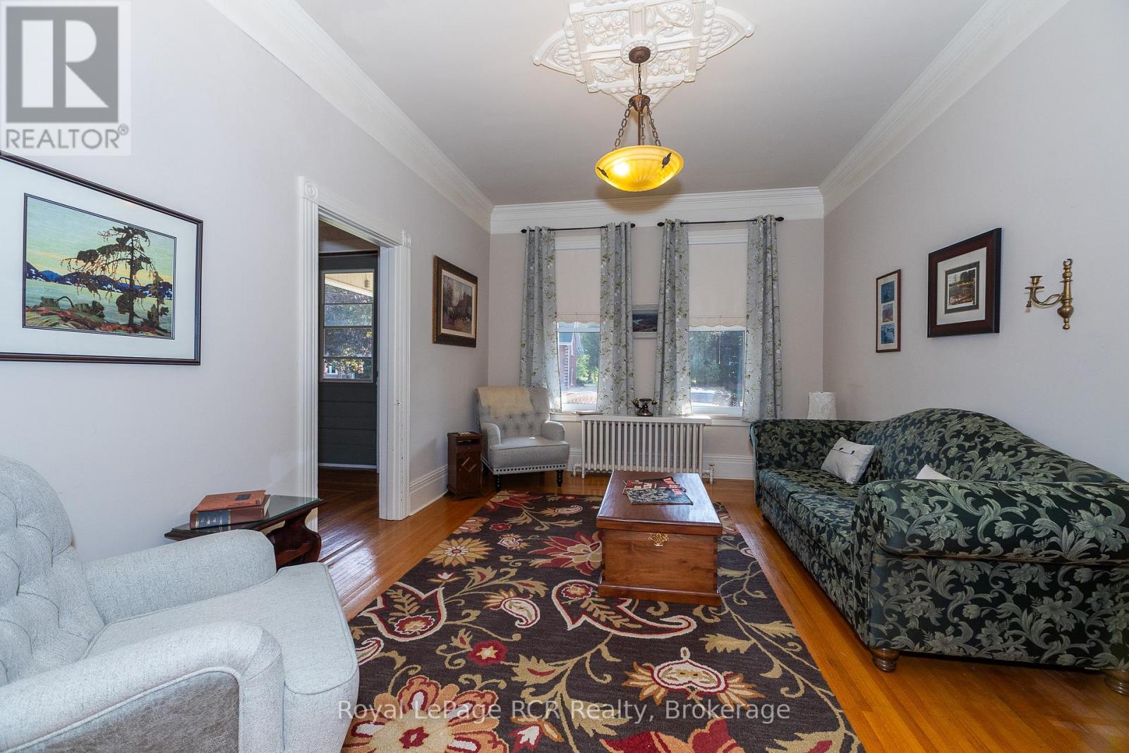 Photo 38 of 626 3rd Avenue E, Owen Sound ON