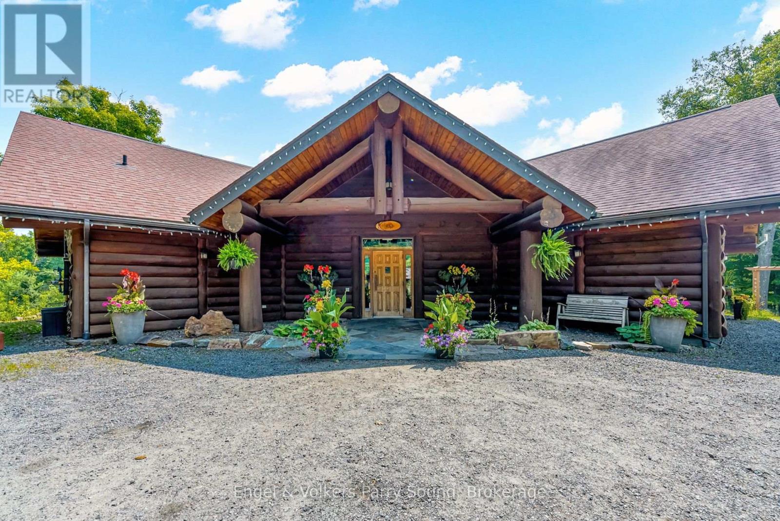 Photo 21 of 9 Little Beaver Boulevard, Seguin ON
