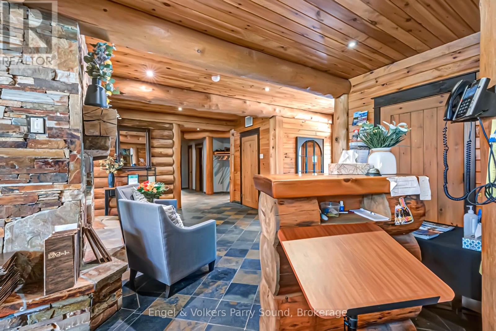 Photo 19 of 9 Little Beaver Boulevard, Seguin ON