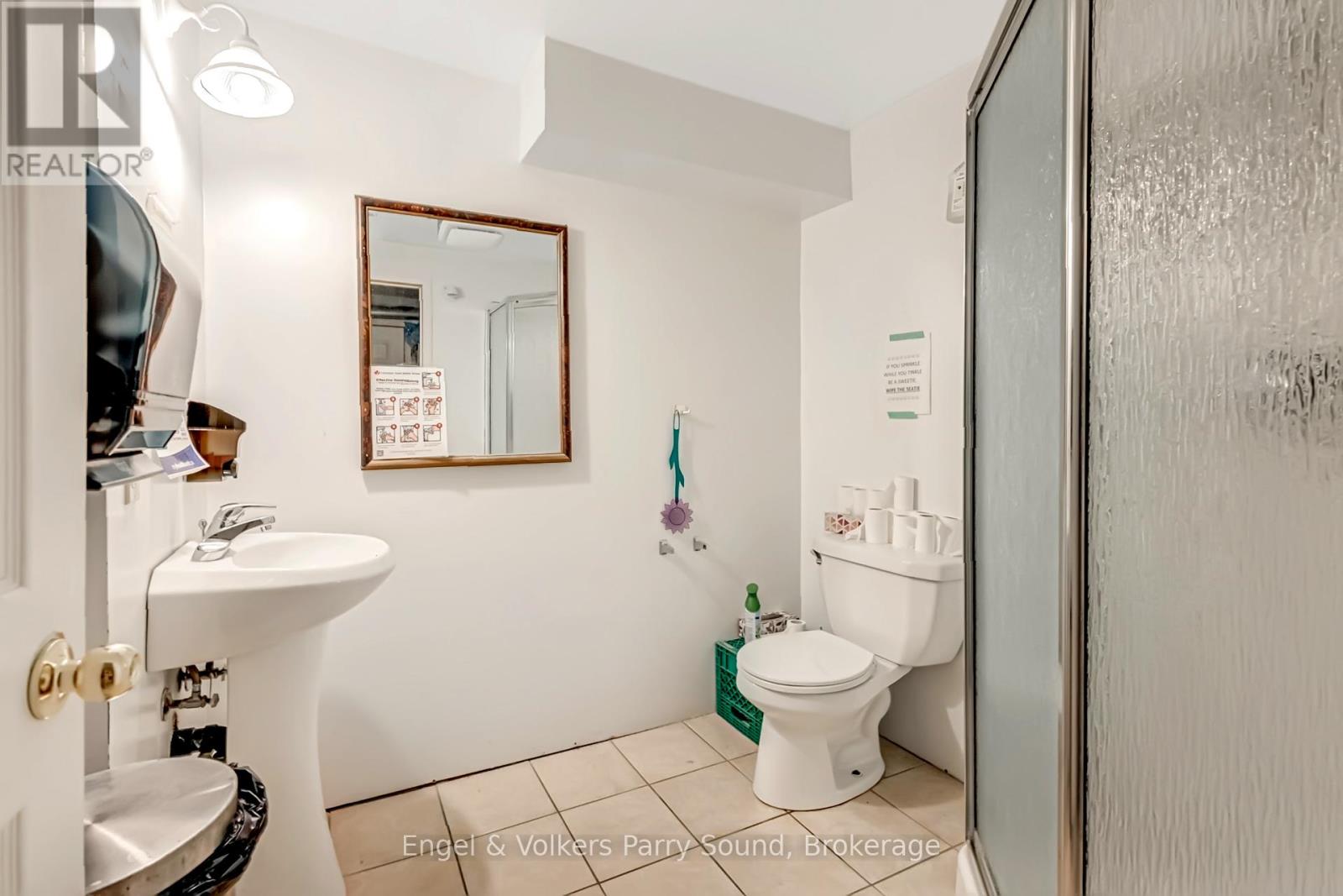 Photo 30 of 9 Little Beaver Boulevard, Seguin ON