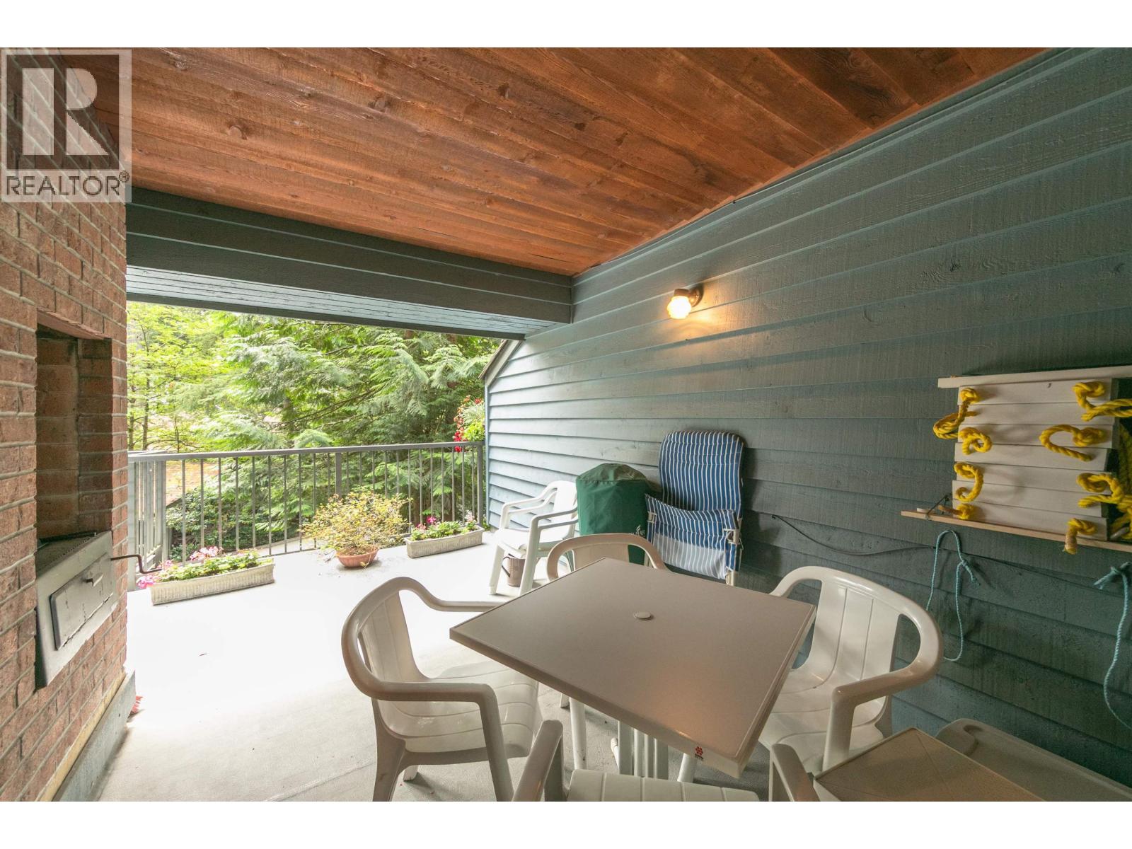 Photo 6 of 856 Frederick Road, North Vancouver BC
