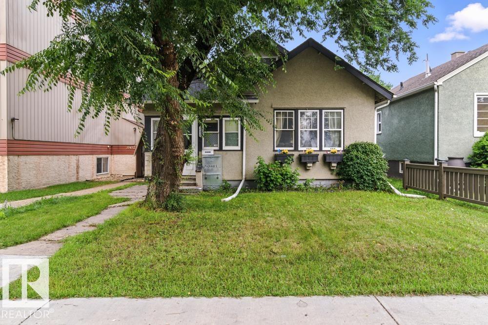 Photo 1 of 10428 76 Av Nw, Edmonton AB