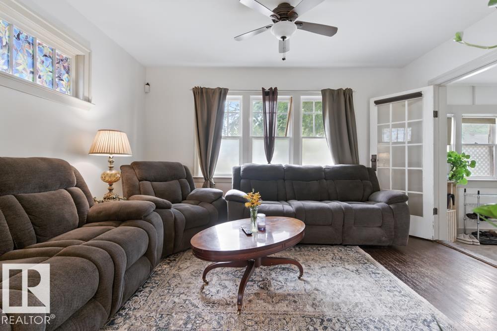 Photo 21 of 10428 76 Av Nw, Edmonton AB