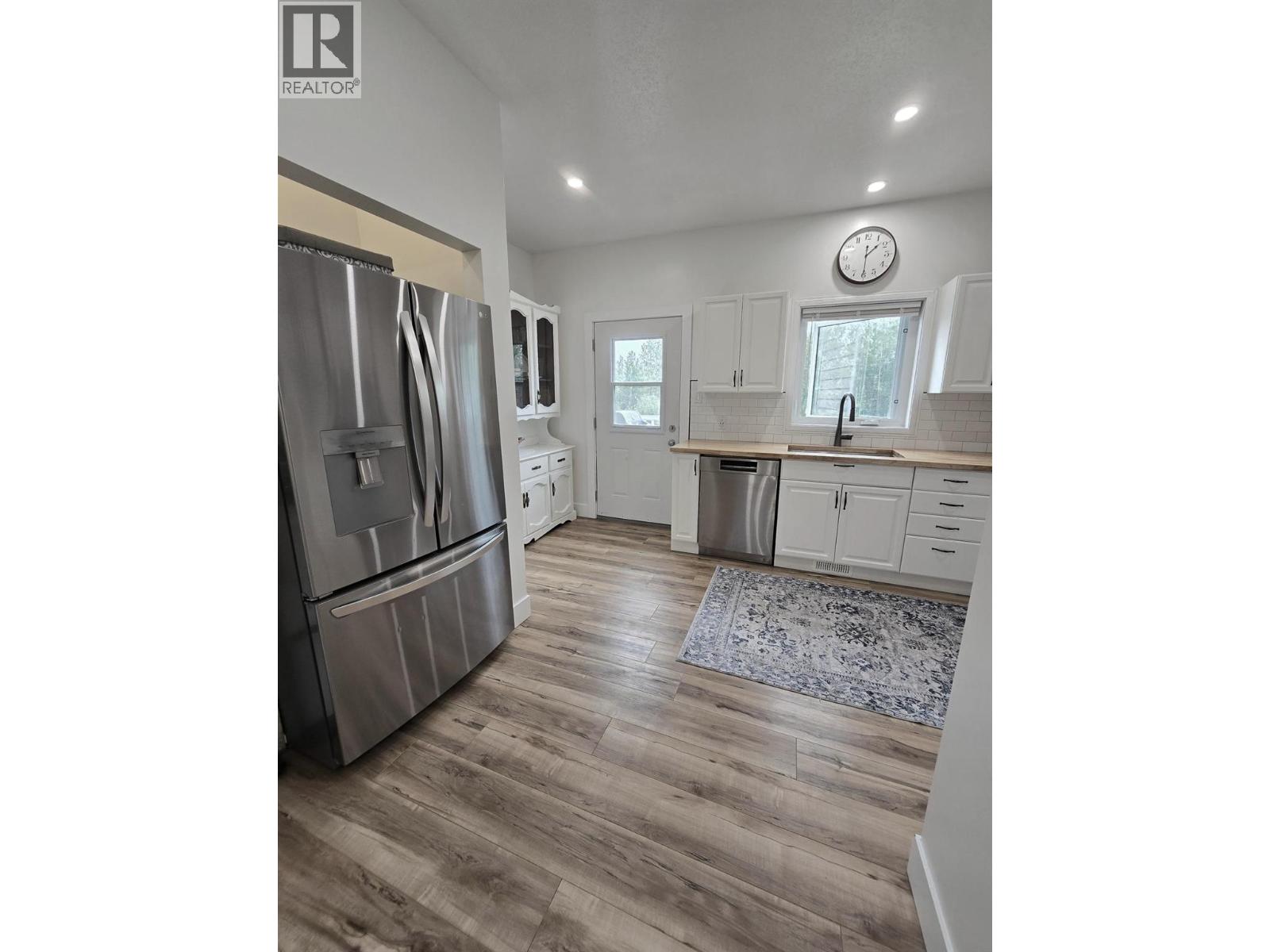 Photo 21 of 5203 Lebell Road, Farmington BC