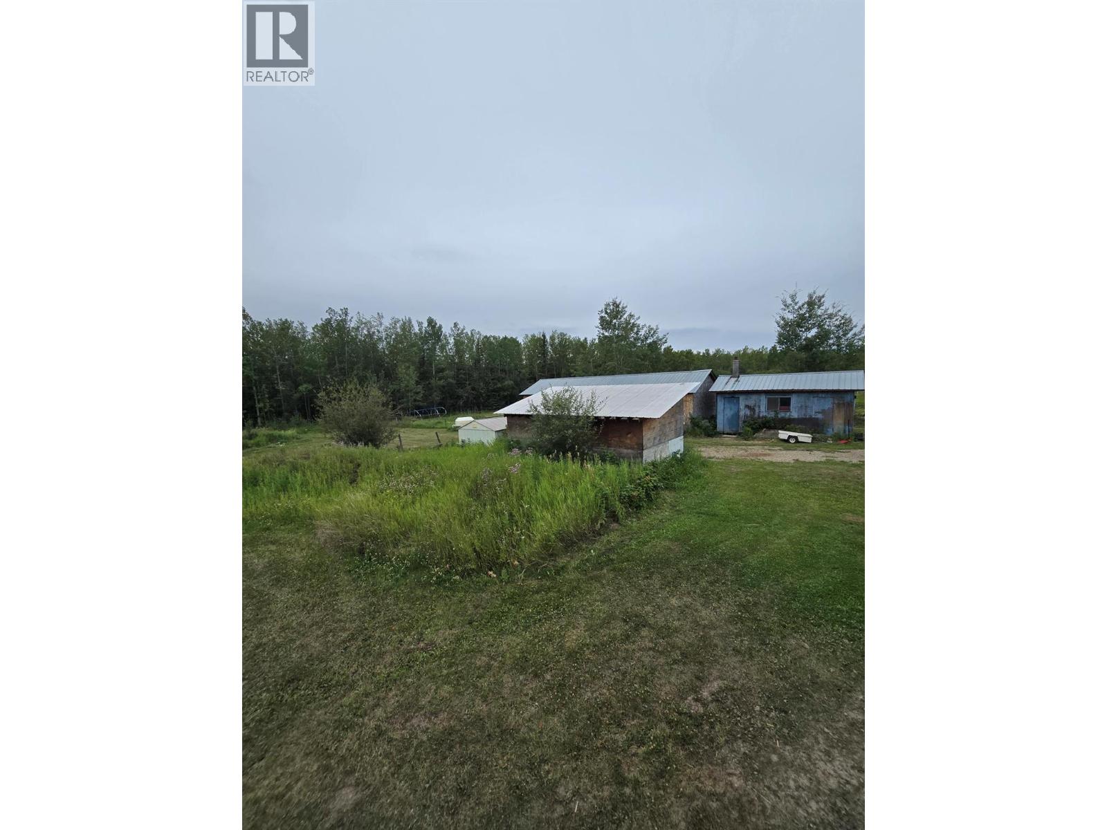 Photo 26 of 5203 Lebell Road, Farmington BC