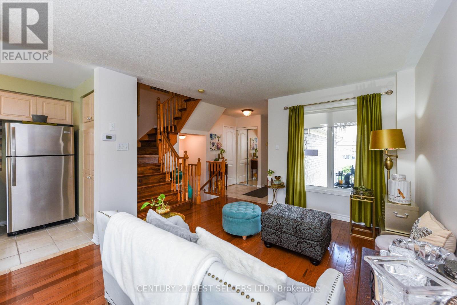 Photo 26 of 380 Wildgrass Road, Mississauga ON