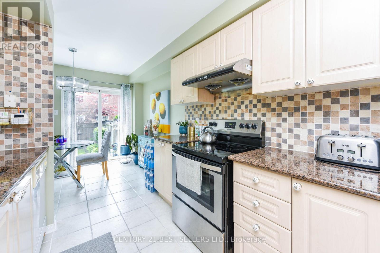 Photo 48 of 380 Wildgrass Road, Mississauga ON