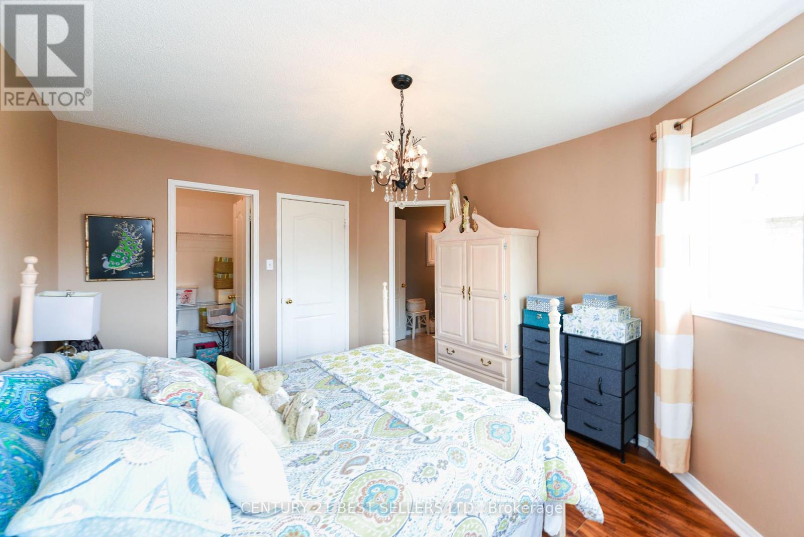 Photo 37 of 380 Wildgrass Road, Mississauga ON