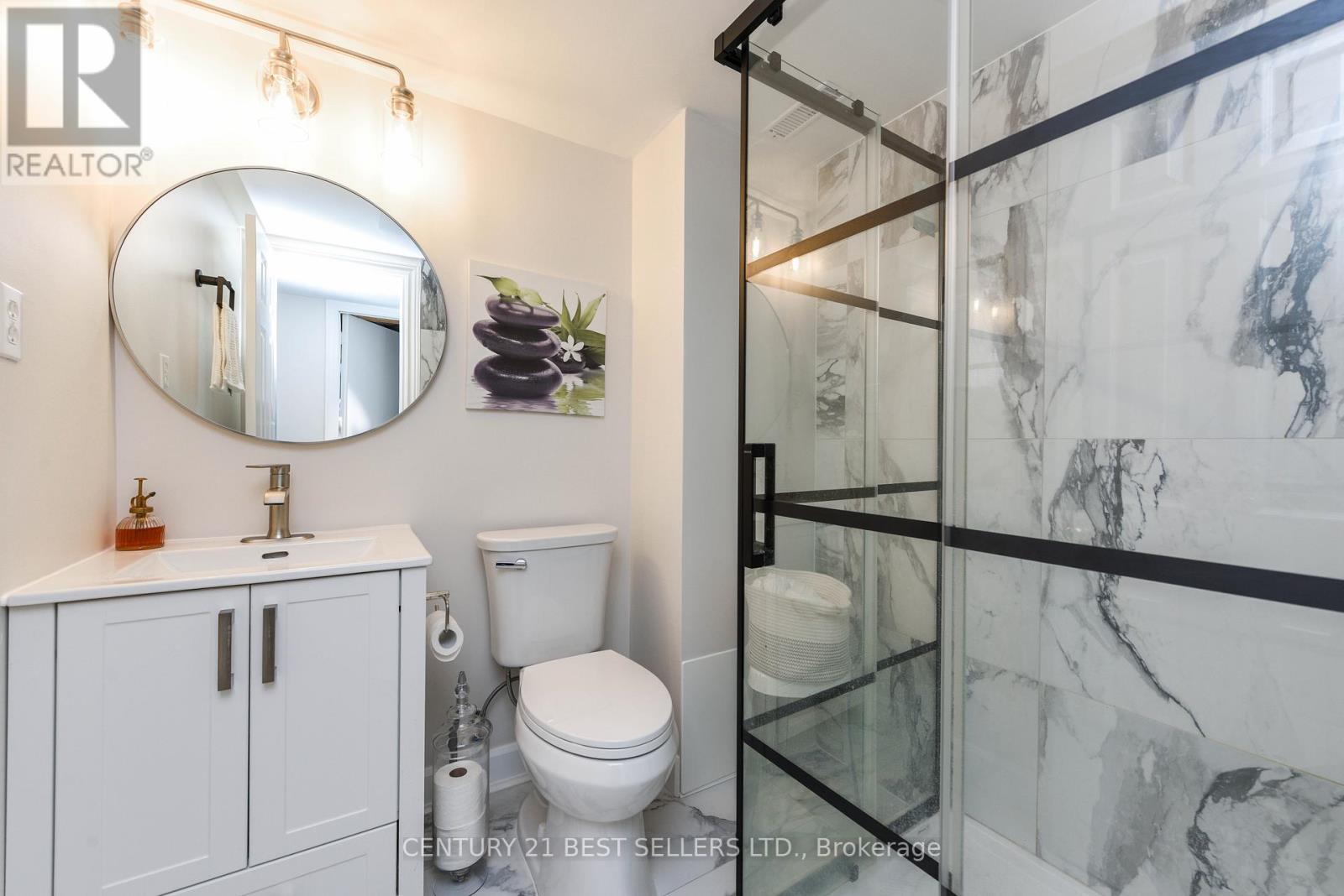 Photo 22 of 380 Wildgrass Road, Mississauga ON