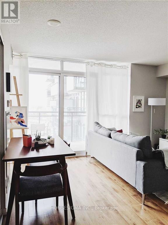 Photo 2 of 1309 38 Joe Shuster Way, Toronto ON