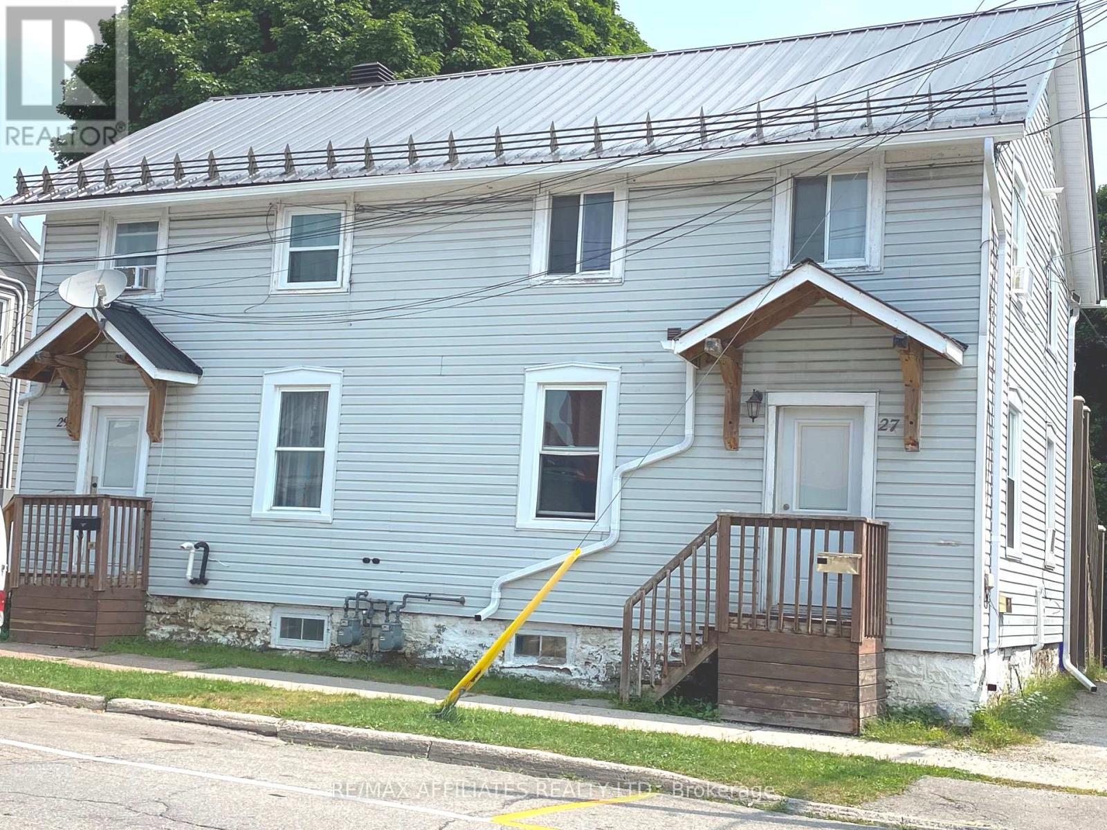 Photo 5 of 27 A 27 B 29 A 29 B 27 29 Market Street N, Smiths Falls ON