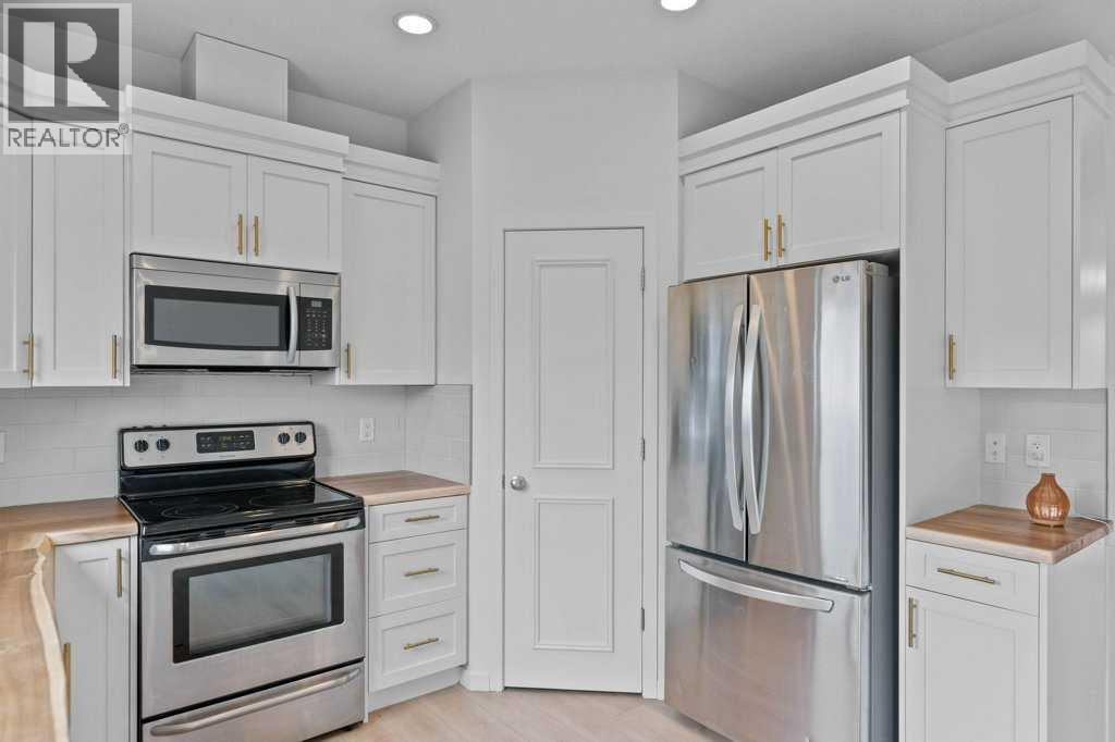 Single Family House for Sale in  New Brighton Park SE New Brighton Calgary 