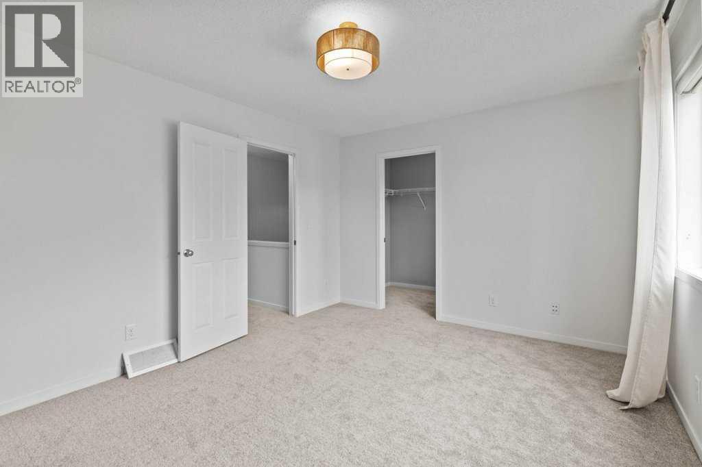 Single Family House for Sale in  New Brighton Park SE New Brighton Calgary 