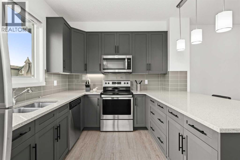 Single Family House for Sale in  Belmont Avenue SW Belmont Calgary 