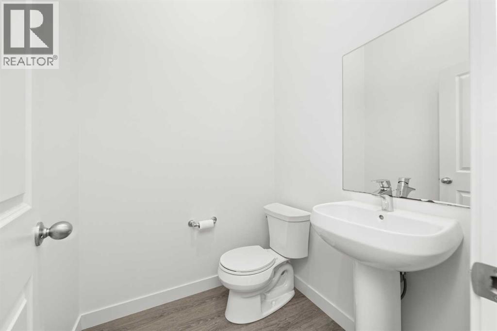 Single Family House for Sale in  Belmont Avenue SW Belmont Calgary 