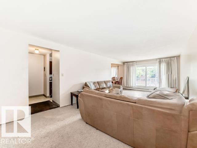 Photo 4 of 202 10835 114 St Nw, Edmonton AB