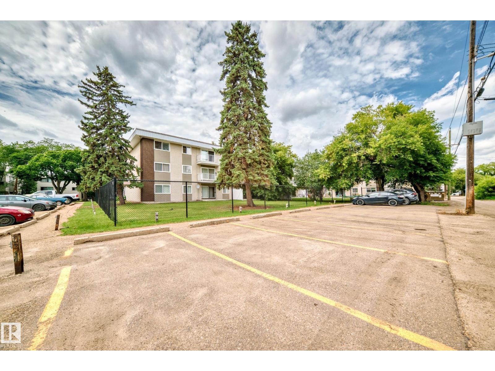 Photo 25 of 202 10835 114 St Nw, Edmonton AB
