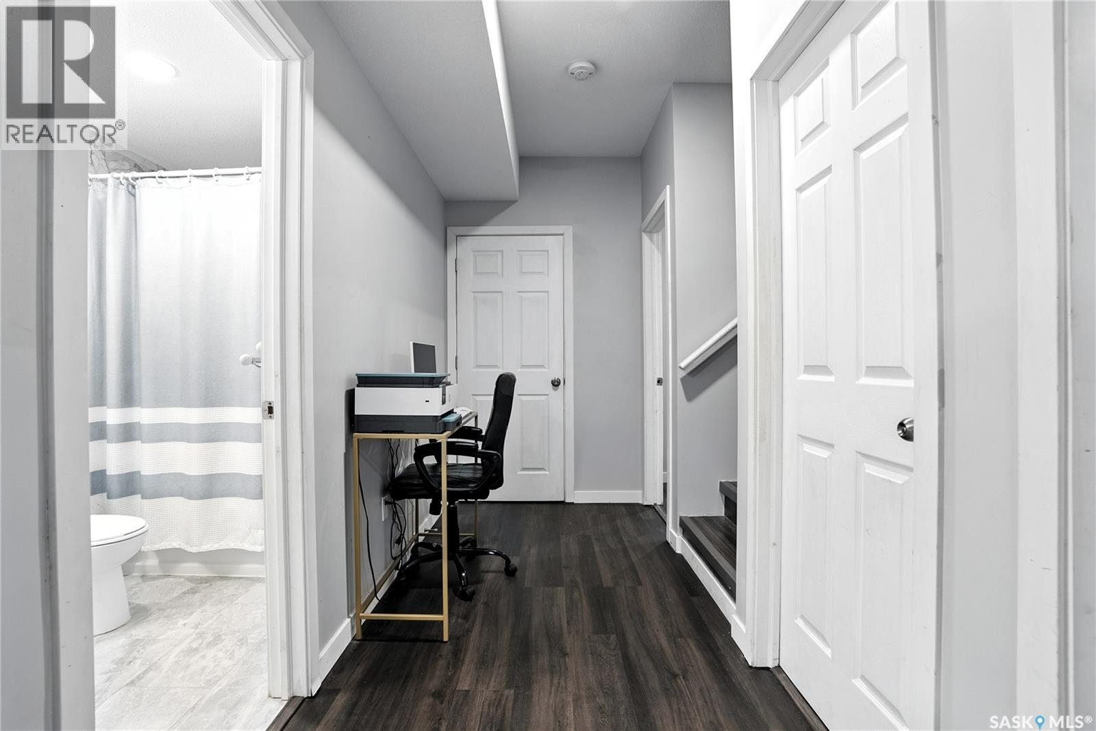 Single Family House 2 Level for Sale in  Kloppenburg STREET Saskatoon 