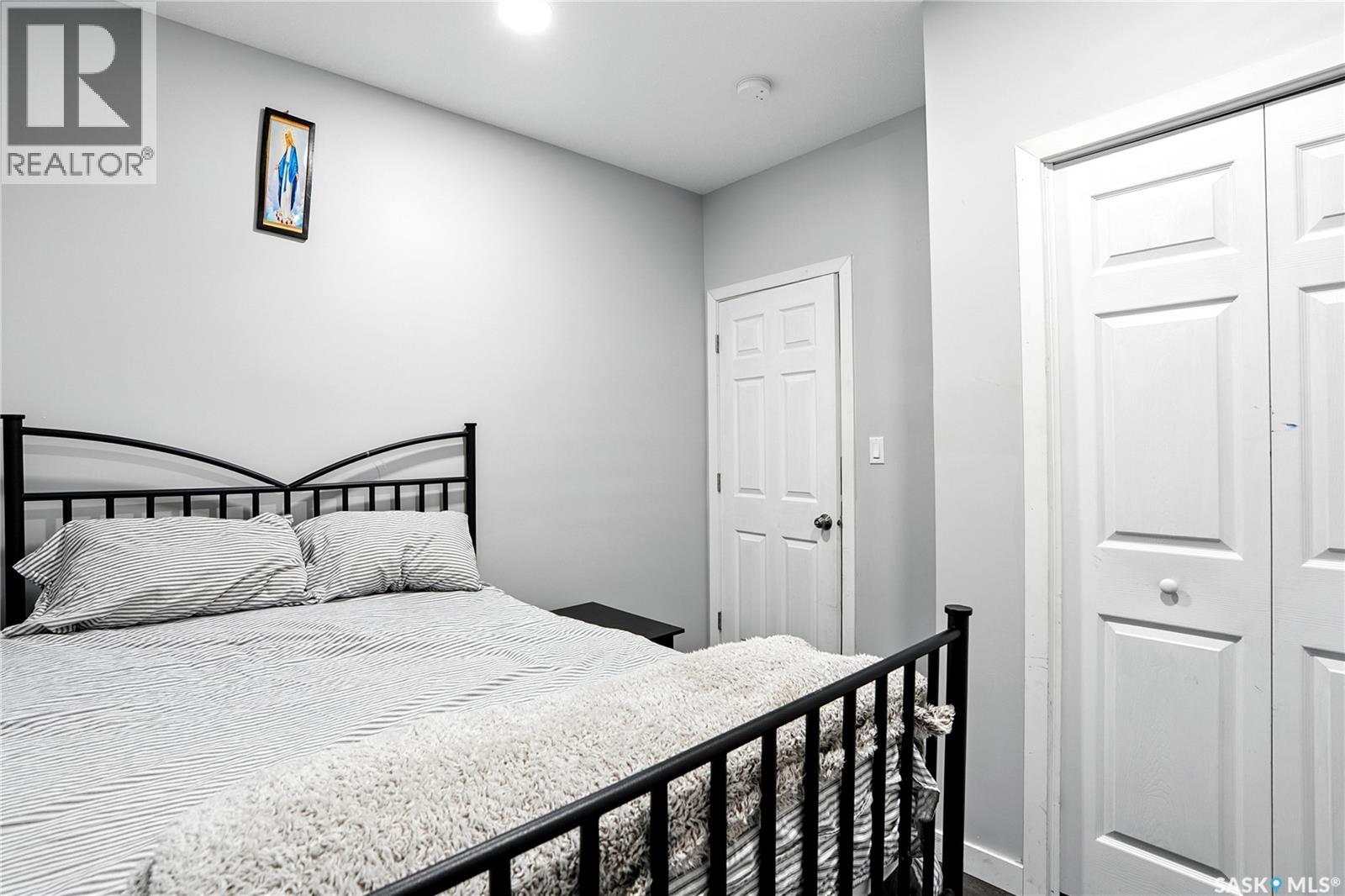 Single Family House 2 Level for Sale in  Kloppenburg STREET Saskatoon 