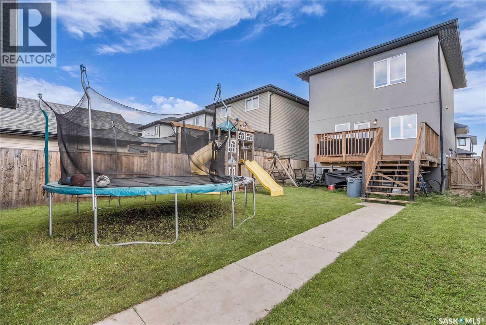 Single Family House 2 Level for Sale in  Kloppenburg STREET Saskatoon 