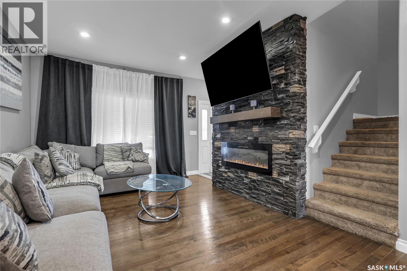 Single Family House 2 Level for Sale in  Kloppenburg STREET Saskatoon 