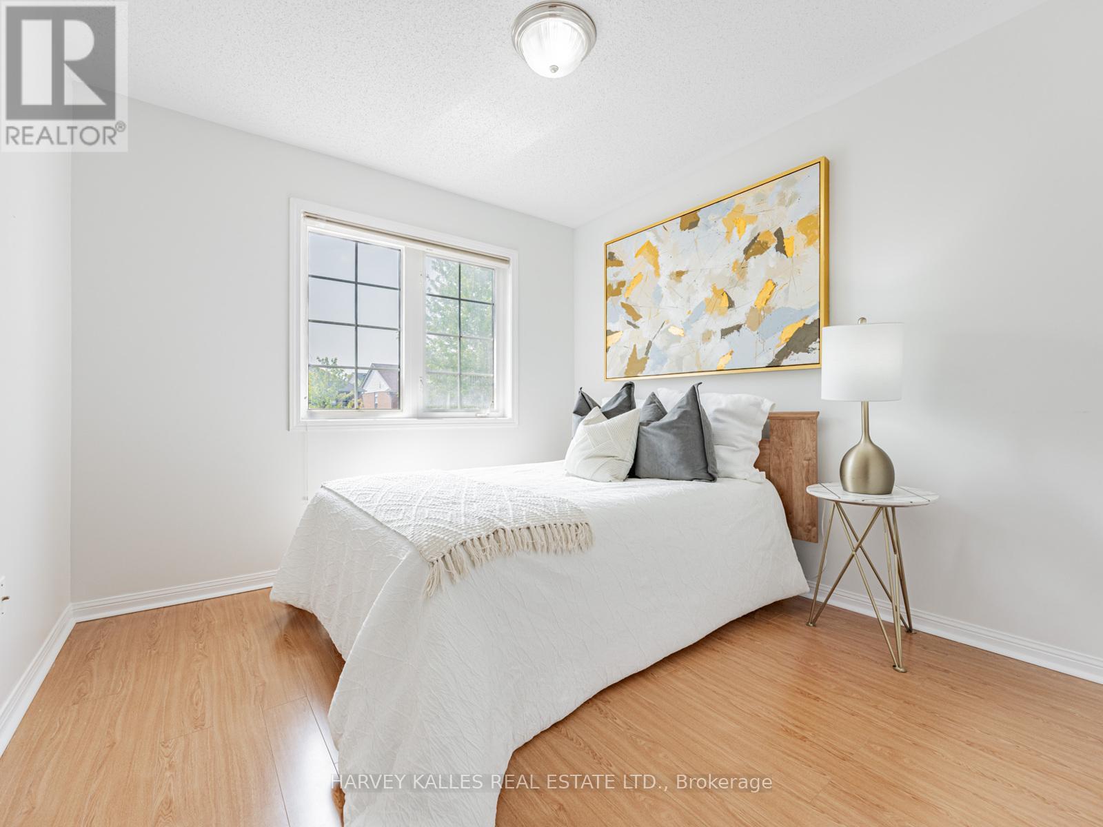 Photo 22 of 9 Bobcat Terrace, Toronto ON