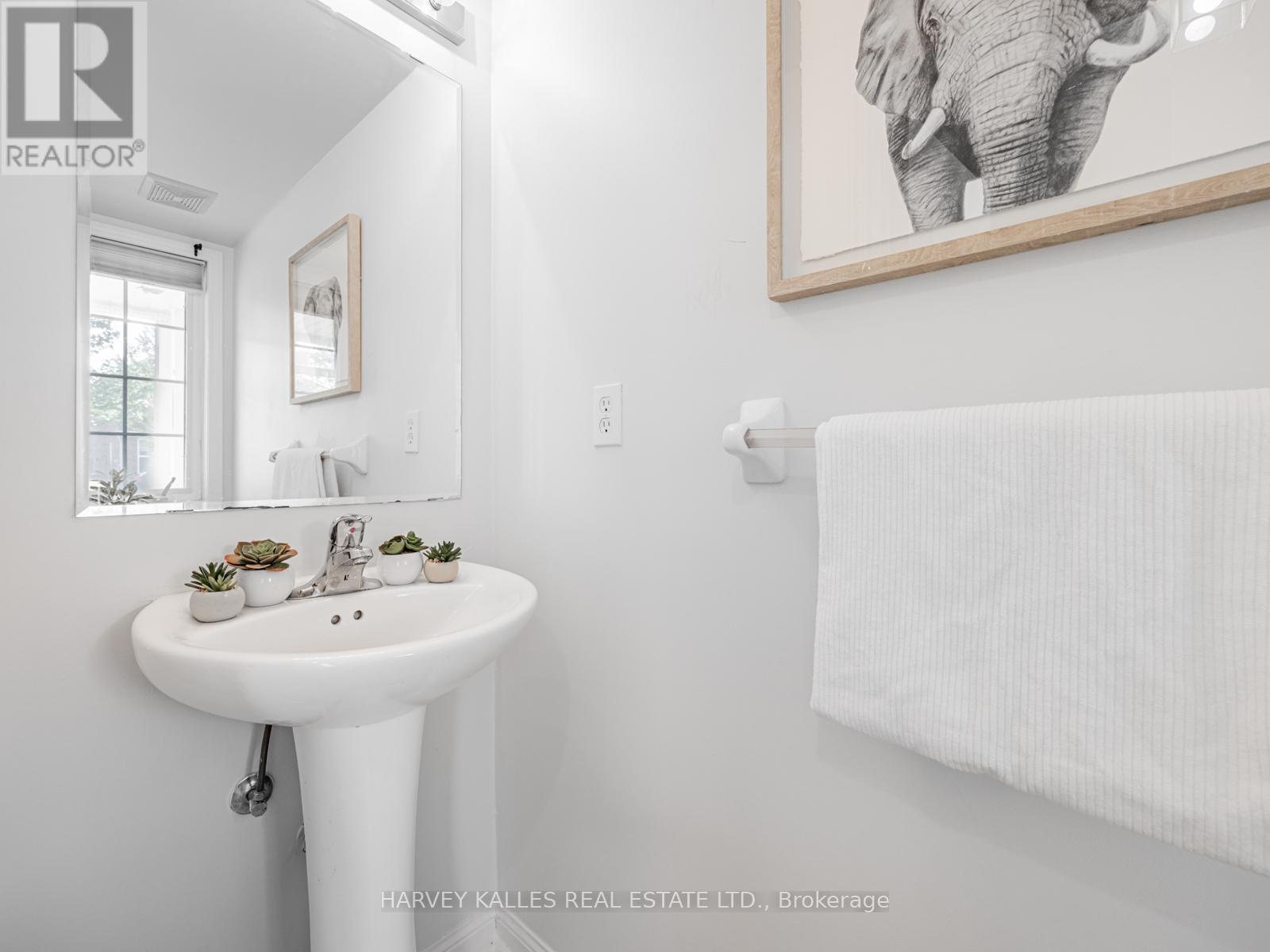 Photo 29 of 9 Bobcat Terrace, Toronto ON
