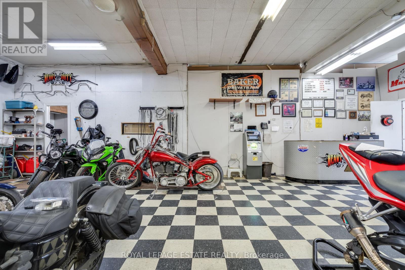 Photo 14 of 2230 Kingston Road, Toronto ON