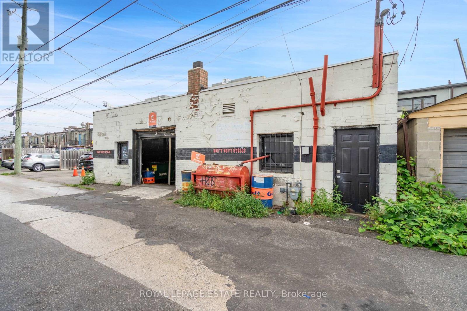 Photo 26 of 2230 Kingston Road, Toronto ON