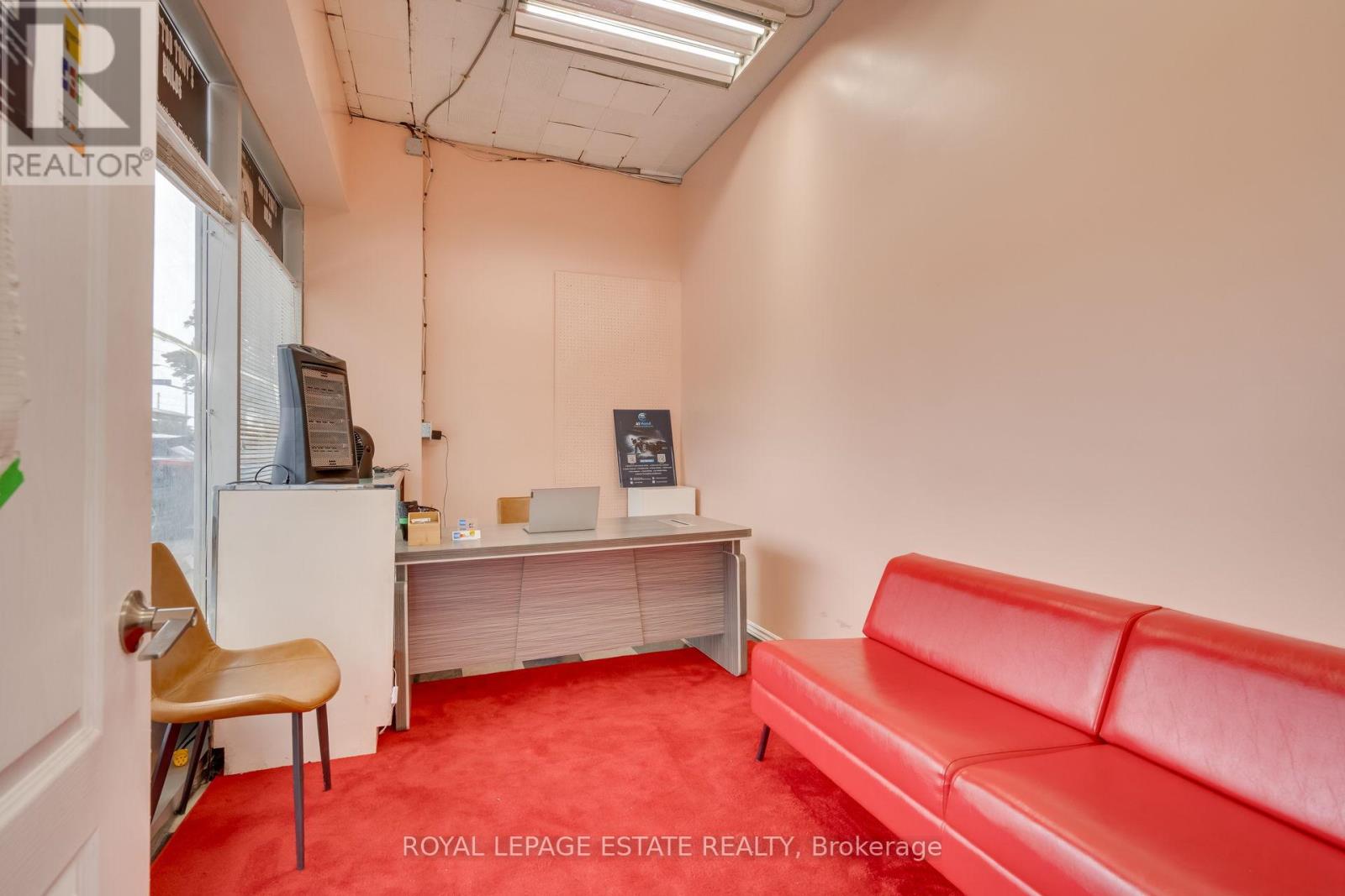 Photo 25 of 2230 Kingston Road, Toronto ON