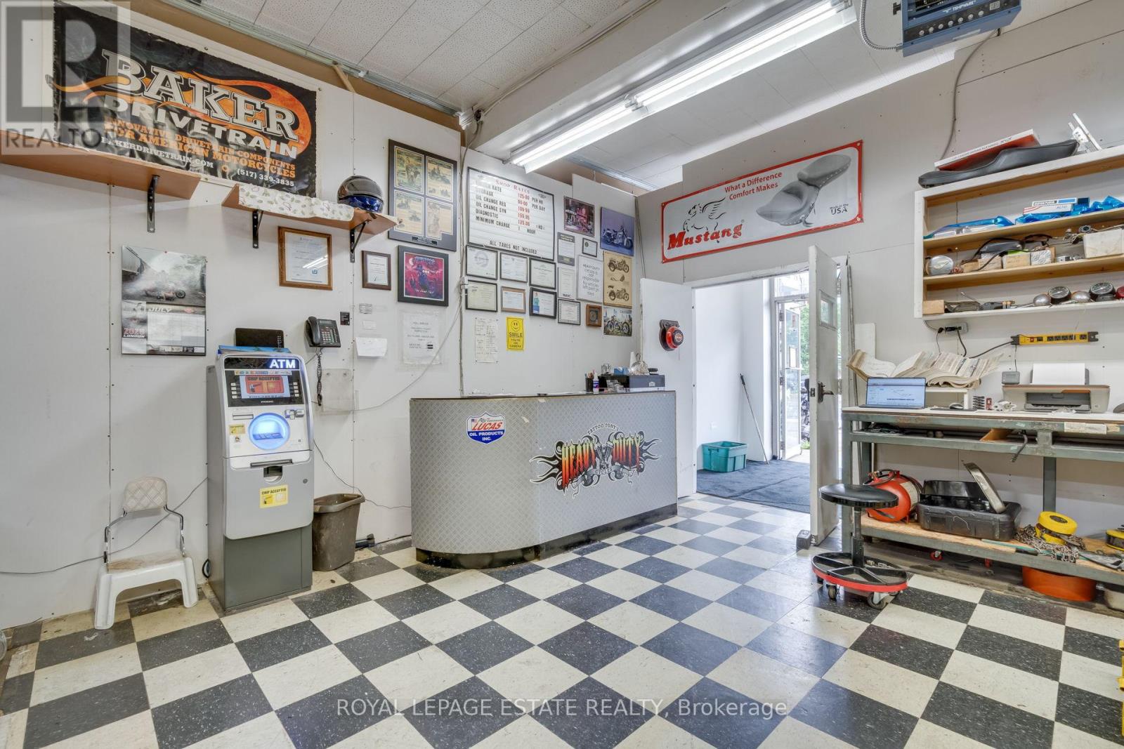 Photo 21 of 2230 Kingston Road, Toronto ON