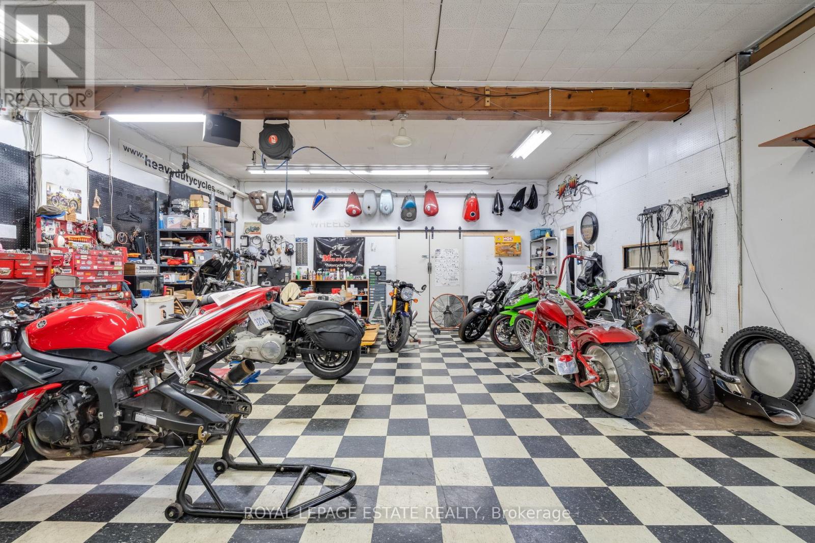 Photo 19 of 2230 Kingston Road, Toronto ON