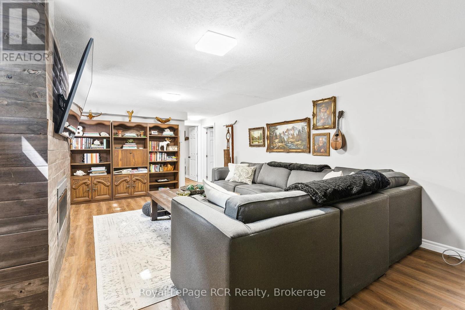 Photo 39 of 25 Margaret Street, Meaford ON