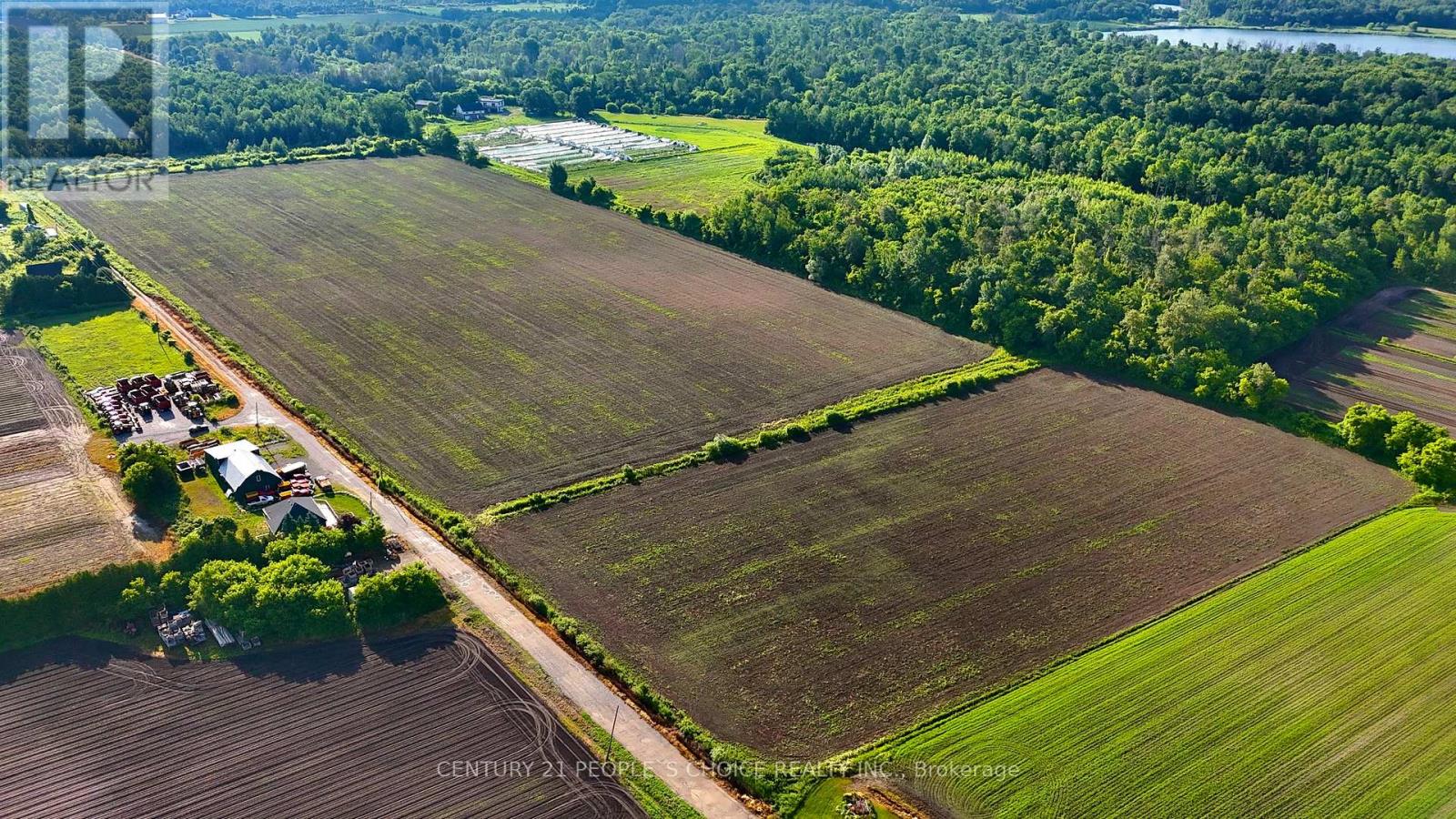 Photo 11 of 325 Lipchey Road, King ON