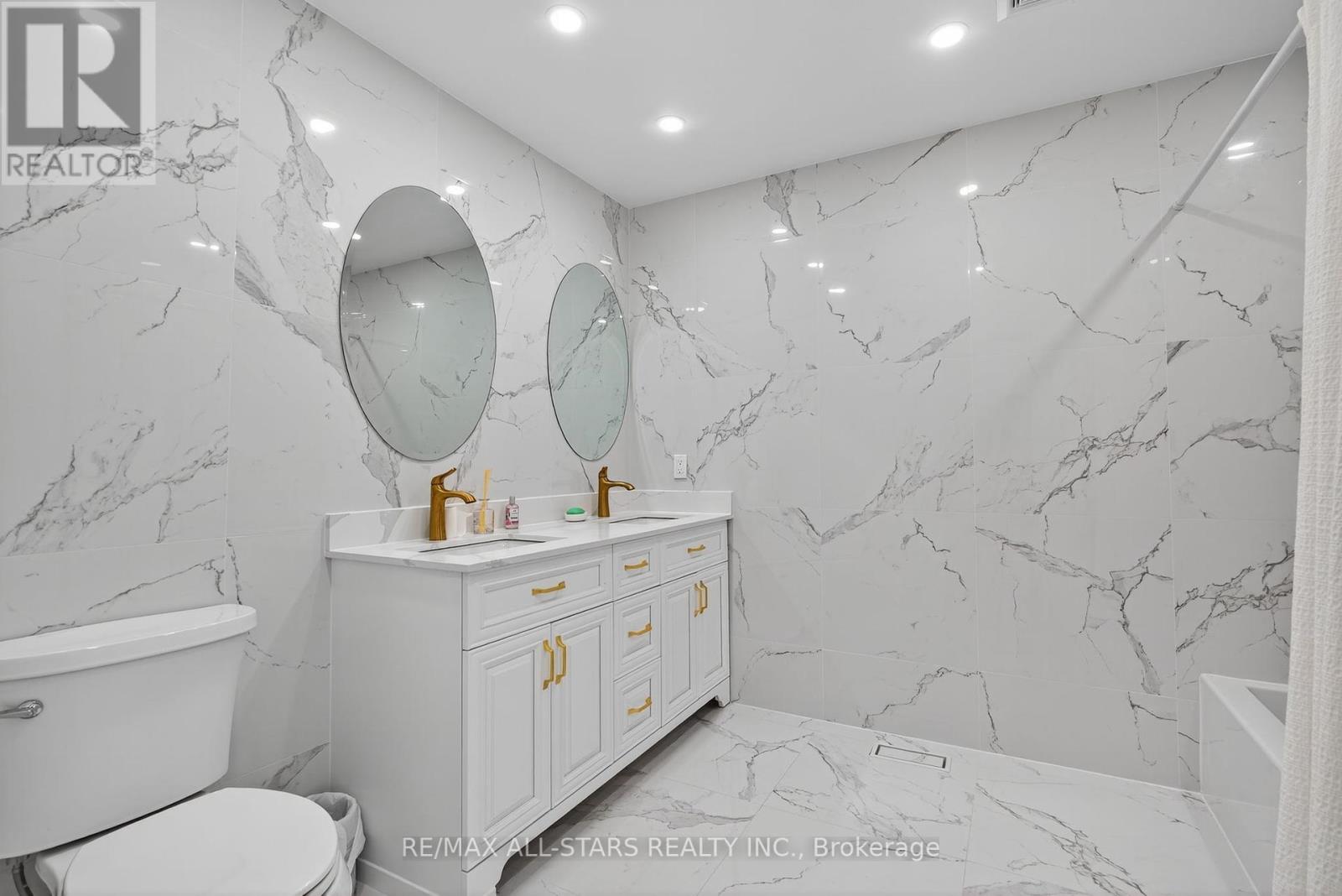 Photo 14 of 22429 Kennedy Road, East Gwillimbury ON