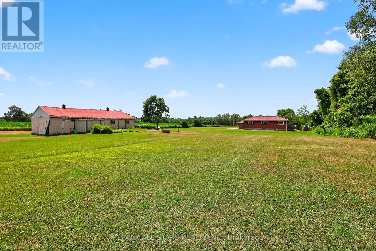 Photo 1 of 22429 Kennedy Road, East Gwillimbury ON