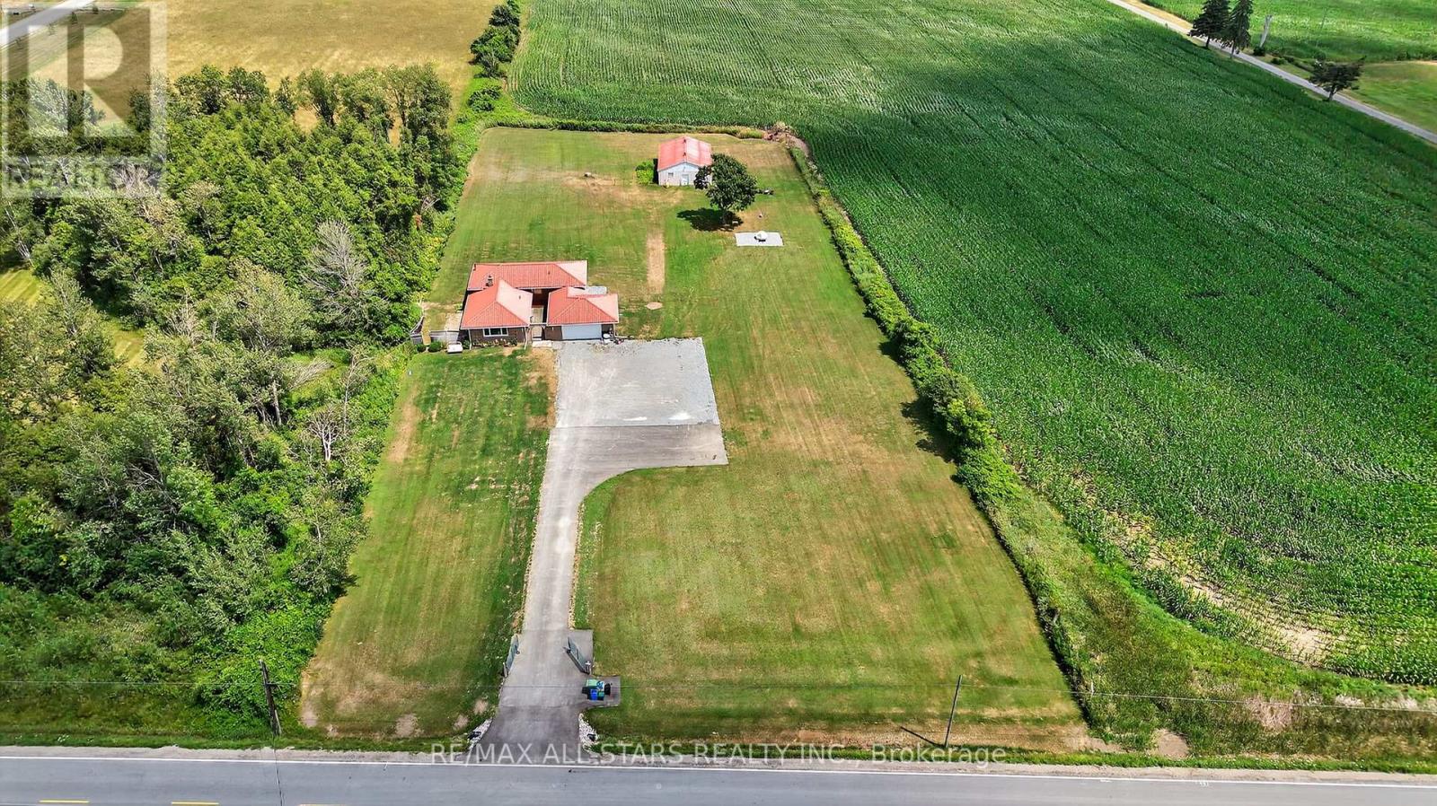 Photo 6 of 22429 Kennedy Road, East Gwillimbury ON