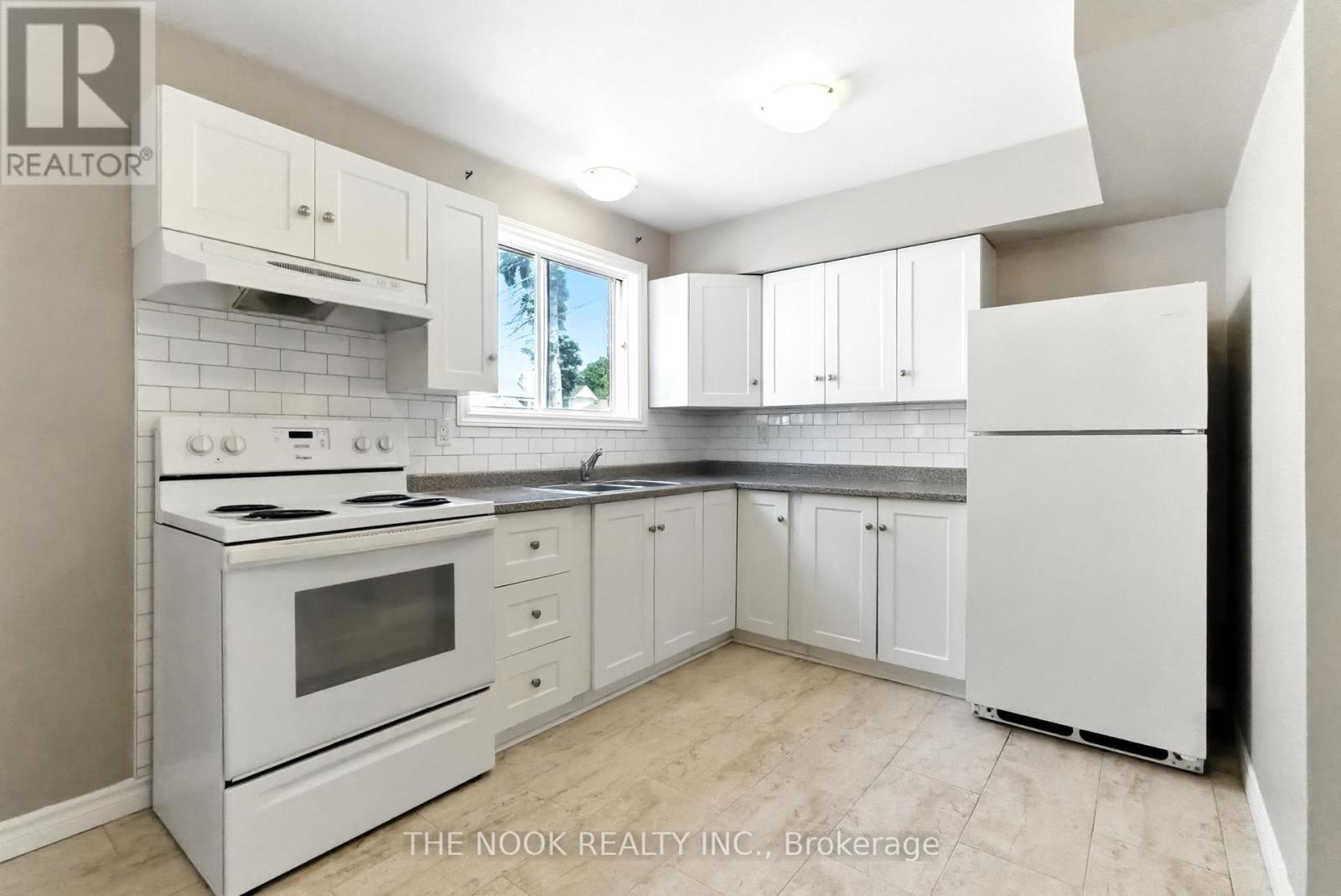 Photo 8 of 1 294 Verdun Road, Oshawa ON