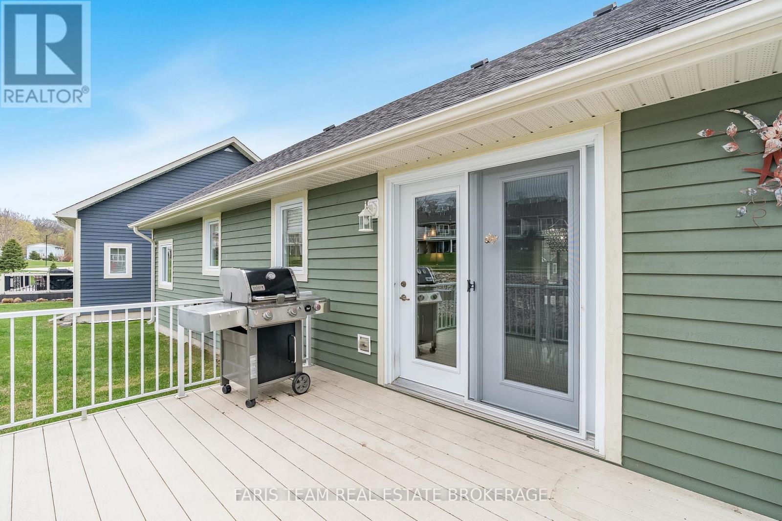 Photo 10 of 1 Gidley Court, Penetanguishene ON